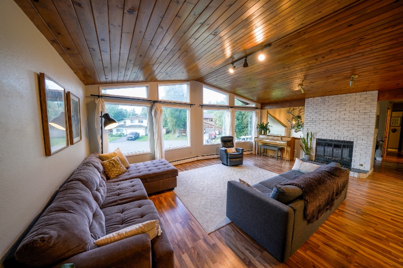 Foto principal - 6701 St Ives Pl