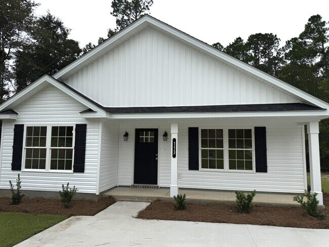 Foto del edificio - 113 Beasley Rd