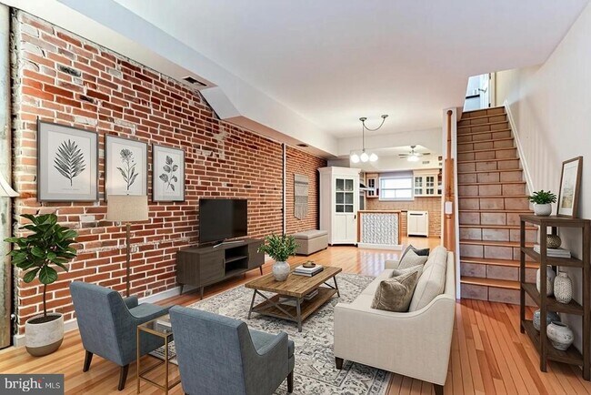 Foto del edificio - 814 S Clinton St