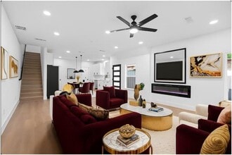 Building Photo - 1407 Barry Ave