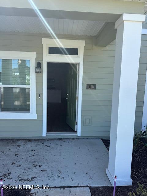 Building Photo - 915 Rivertree Pl