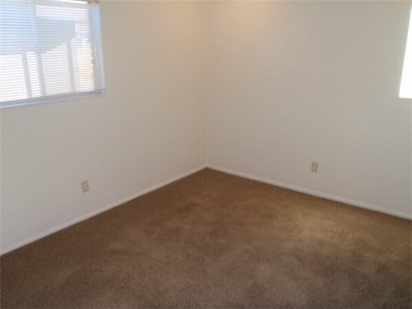 Building Photo - 4845 S 450 W