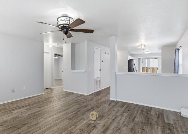 Foto del edificio - 9219 Dublin Heights