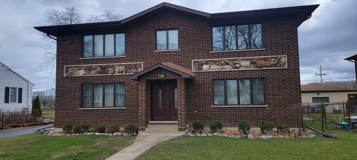 Primary Photo - 729 S McKinley Ave