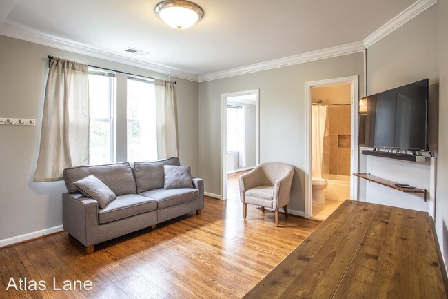 1 Br Bath House 401 Douglas St Ne C For Rent In Primary Photo 1 Br Bath House 401 Douglas St Ne C