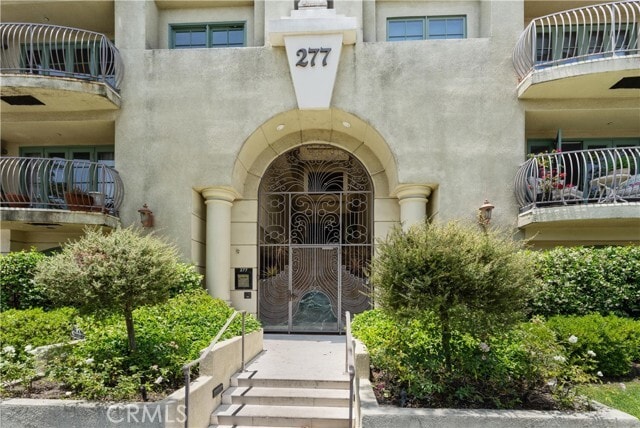 Building Photo - 277 S Spalding Dr