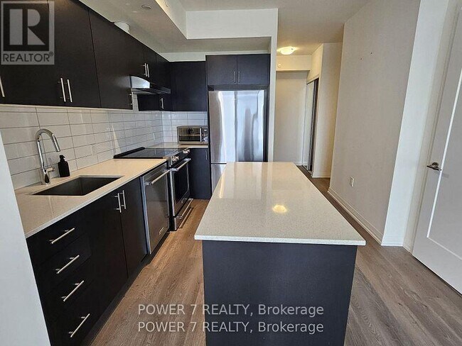 Photo du bâtiment - 9000-9000 Jane St