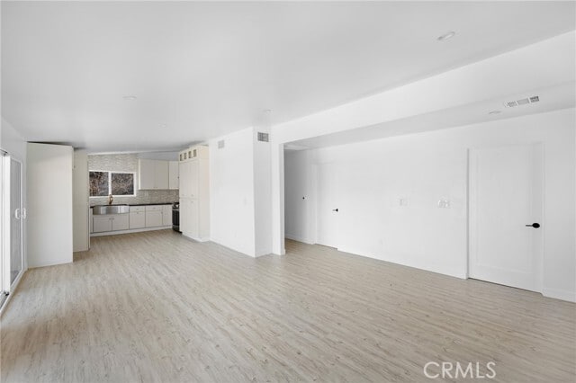 Foto del edificio - 9741 Oak Bend Dr