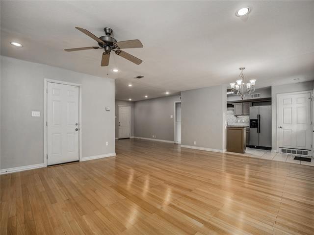 Foto del edificio - 917 Warren Way