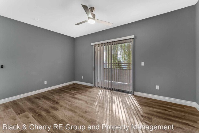 Foto del edificio - 2 br, 2 bath House - 5650 E Sahara Ave #2008