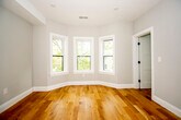 Foto principal - 348 Chelsea St