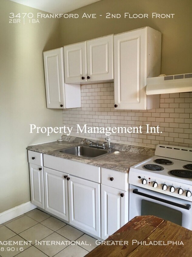 Primary Photo - Nice size bi-level 2 bedroom Apartment