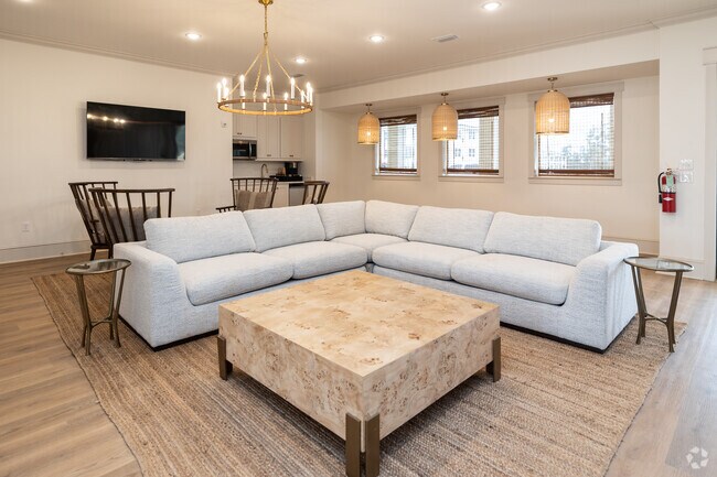 Salón del club - The Grove at Bradford Hills