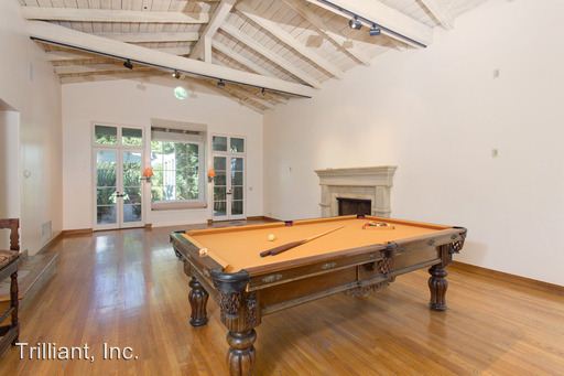 Foto del edificio - 710 N Linden Dr