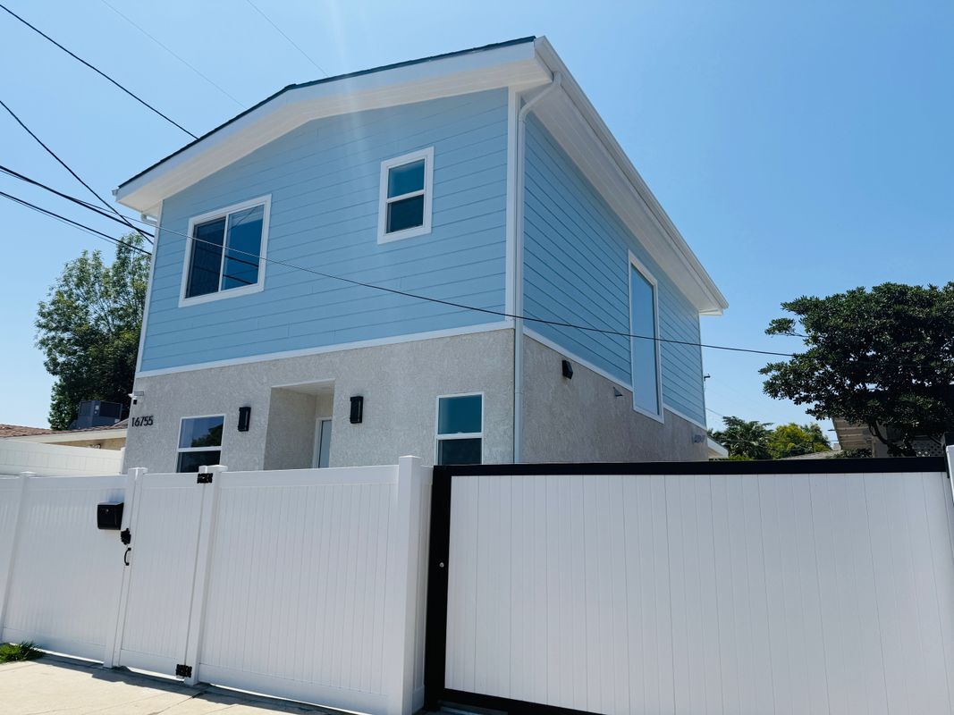 Foto principal - 16755 Tulsa St