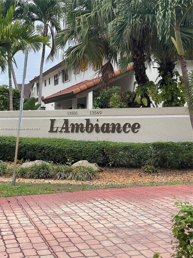 Foto del edificio - 13463 SW 62nd St