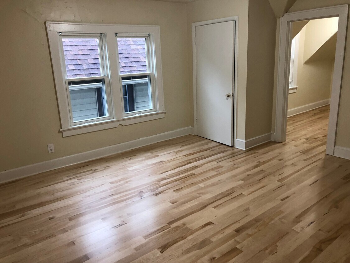 Foto del edificio - 2564 N Humboldt Blvd