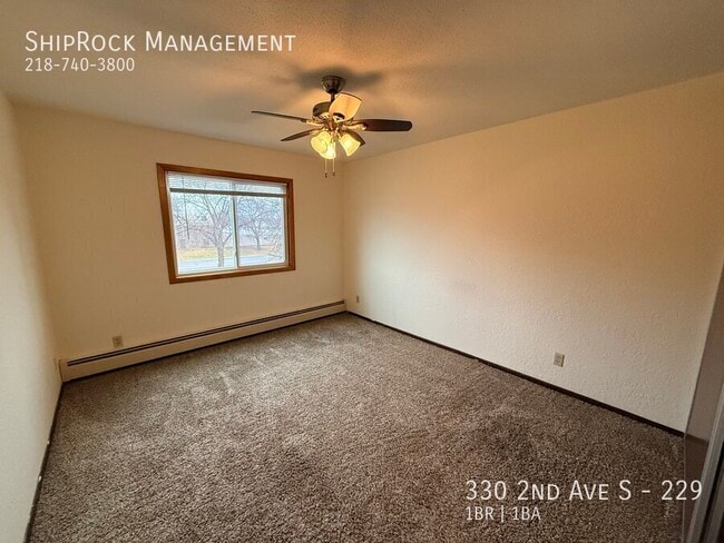 Building Photo - 330 2nd Ave S