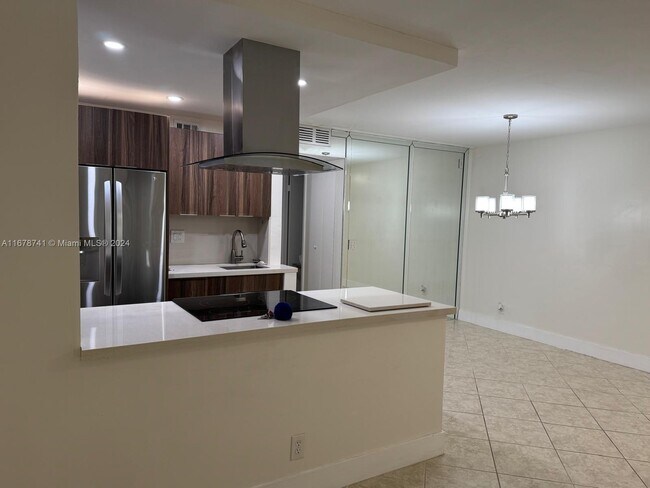 Building Photo - 1301 SW 135th Terrace