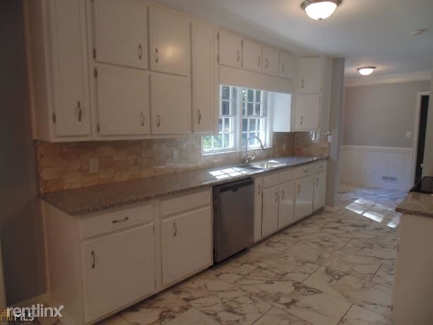 Building Photo - 4 br, 3 bath House - 110 Green Valley Dr