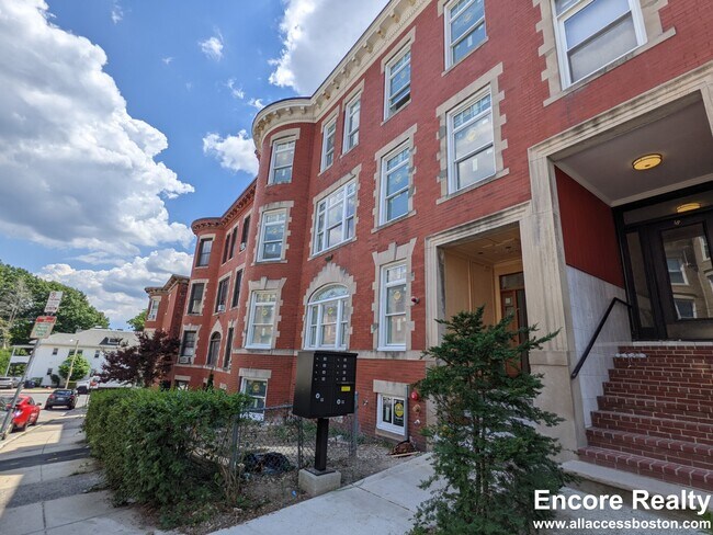 Foto del edificio - 14 Mount Hood Rd