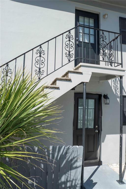 Foto del edificio - 6940 Sunset Dr S