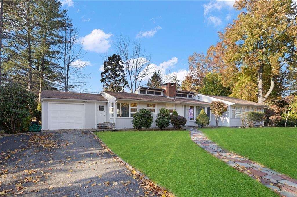 61 E Hill Dr, Cranston, RI 02920 House Rental in Cranston, RI