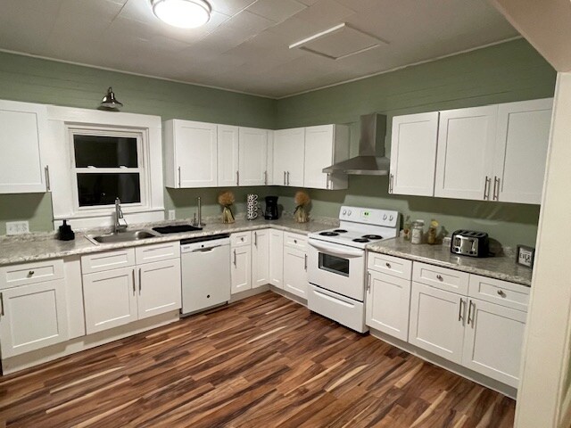 Building Photo - 801 NC-33