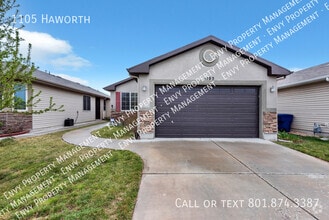 Building Photo - 1105 Haworth Dr