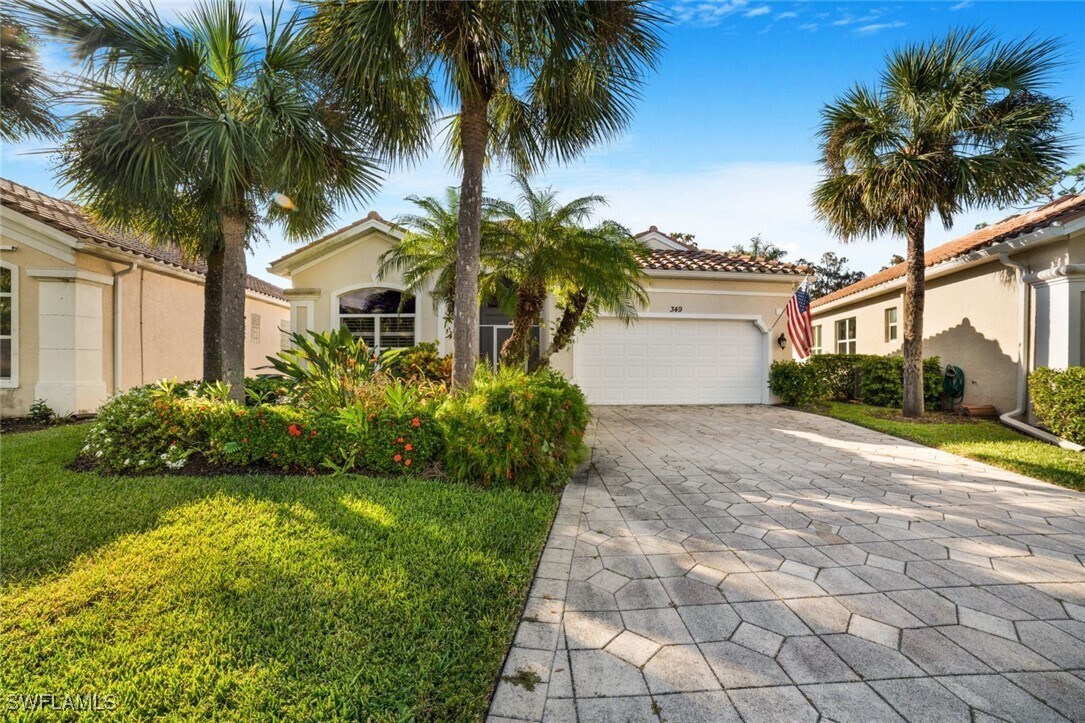 Foto principal - 349 Harvard Ln
