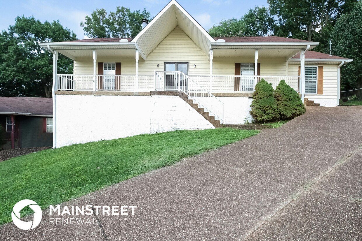 Foto principal - 508 Ashlawn Cir