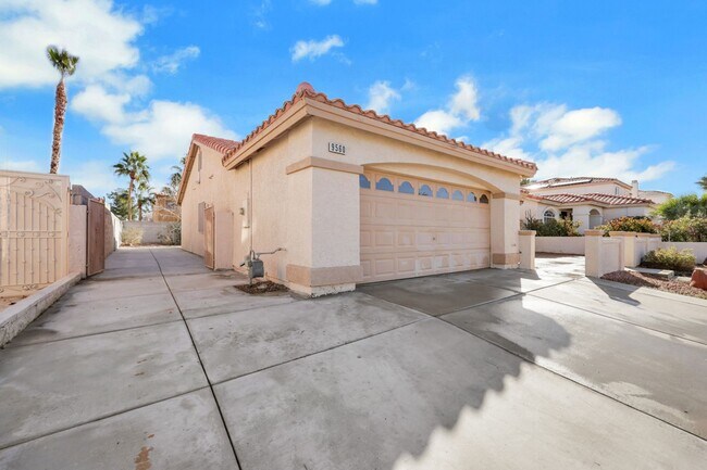 Building Photo - Great 1 story, 3 bdrm, 2 bath - Silverado Area