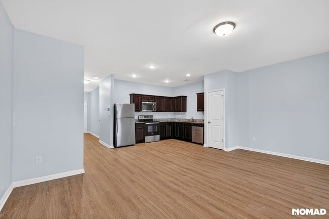 Building Photo - 6367 Kennonbriar Ct