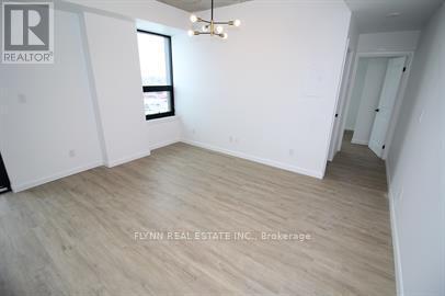 Photo du bâtiment - 7-807 Erie Ave