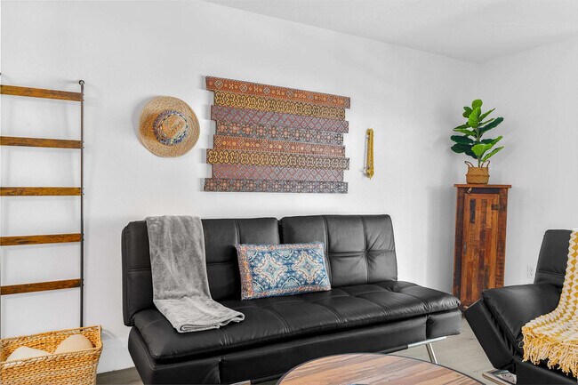 Foto del edificio - 1 SE 12th St