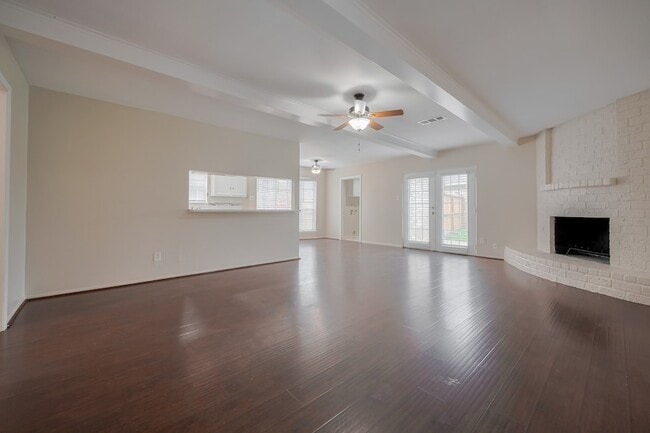Building Photo - 8119 La Roche Ln