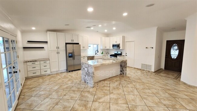 Building Photo - 82418 Priscilla Ct