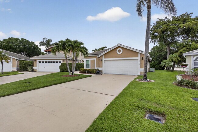 Building Photo - 6064 Beaconwood Rd