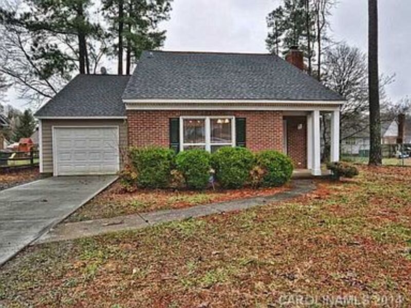 Primary Photo - 1717 Blandford Dr