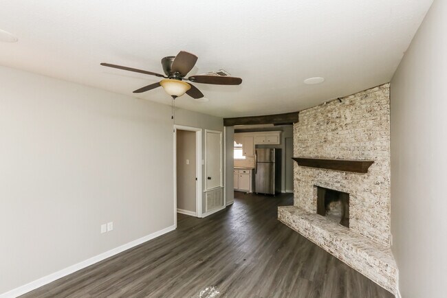 Building Photo - Comfortable 4 Bedroom Home in Pearl, MS