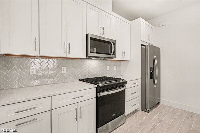 Building Photo - 44283 Panther Dr