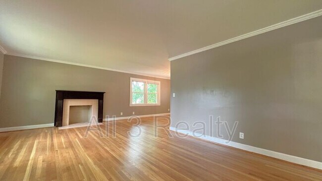 Foto del edificio - 3505 Pelzer Ave