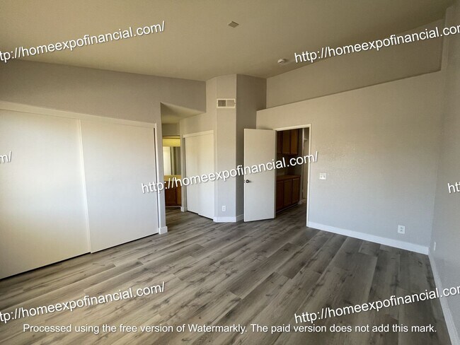 Building Photo - Nice Home For Rent