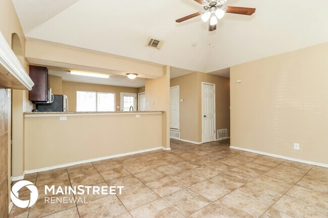 Foto del edificio - 628 Inwood Rd