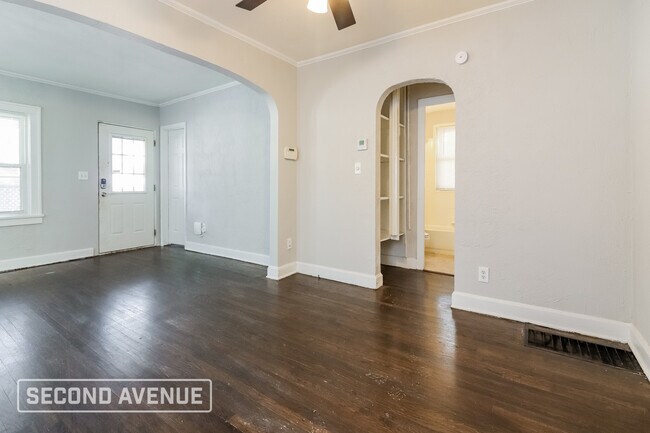 Foto del edificio - 5121 Agnes Ave