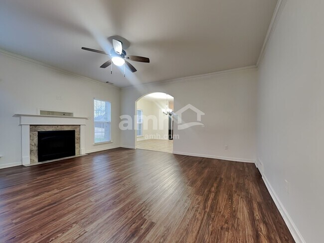 Foto del edificio - 6795 Jessie Hoyt Dr