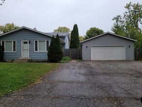 Building Photo - 208 Juniper Terrace