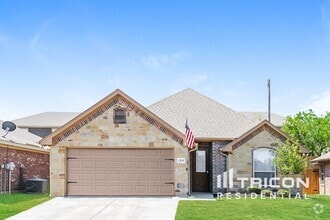 Building Photo - 4206 Sapphire Ln
