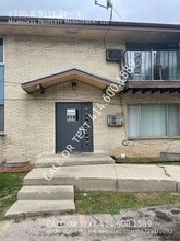 Building Photo - 6320-6330 N 91st St