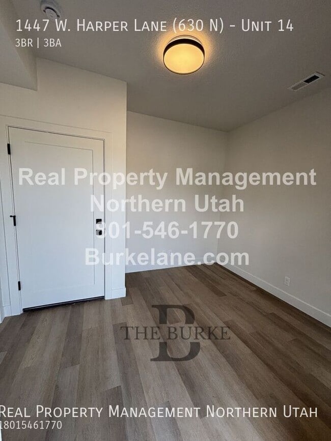 Foto del edificio - 1447 Harper Ln